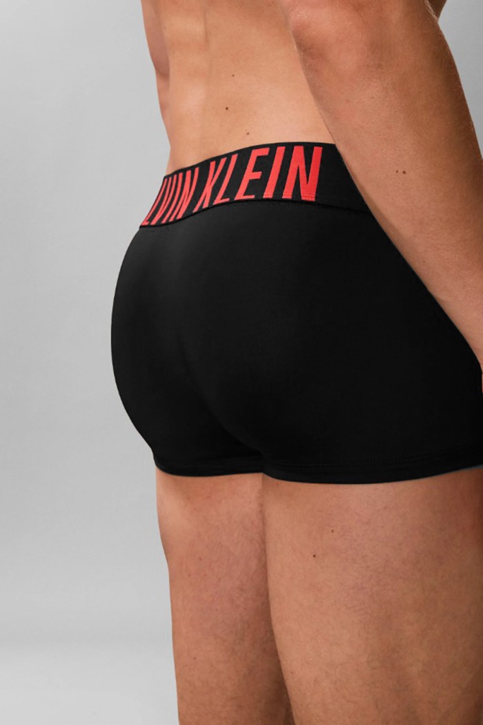Calvin Klein ανδρικά boxers (microfiber) 3pack μαύρα με διαφορετικό χρώμα στα γράμματα, 88%reprocessed polyeser 12%elastan 000NB3608A-3YN