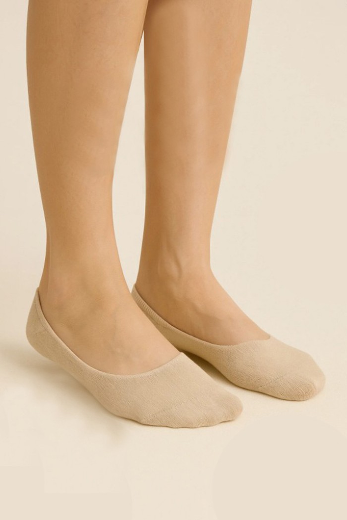 Calzedoro unisex σοσόνι suba (1pair) σε μπεζ χρώμα με σιλικόνη στο πίσω μέρος 3230-BEIGE