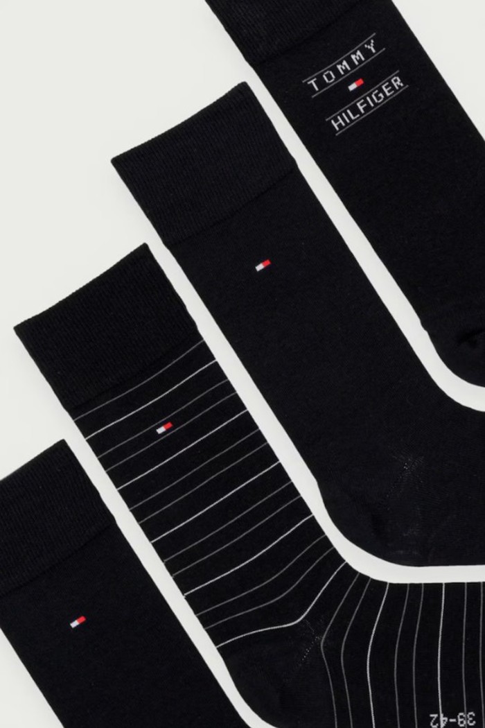 Tommy Hilfiger ανδρικές βαμβακερές κάλτσες 4pack σε μαύρο χρώμα με 4 διαφορετικά σχέδια (συσκευασία δώρου) 701241158-002