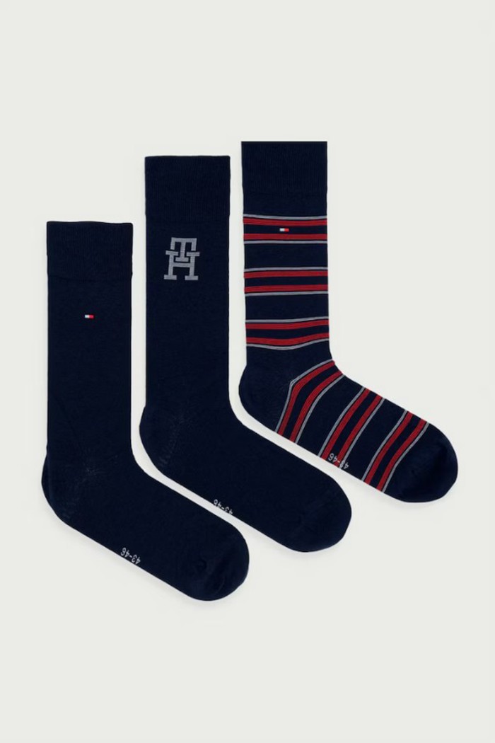 Tommy Hilfiger ανδρικές βαμβακερές κάλτσες 3pack σε μπλε jean χρώμα με 3 διαφορετικά σχέδια (συσκευασία δώρου) 701241159-001
