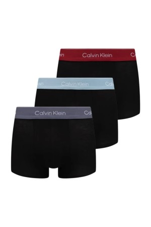 Calvin Klein ανδρικά βαμβακερά boxer 3pack σε μαύρο χρώμα με διαφορετικό χρώμα στο λάστιχο, κανονική γραμμή,95%cotton 5%elastane LV00NB4389-3PK