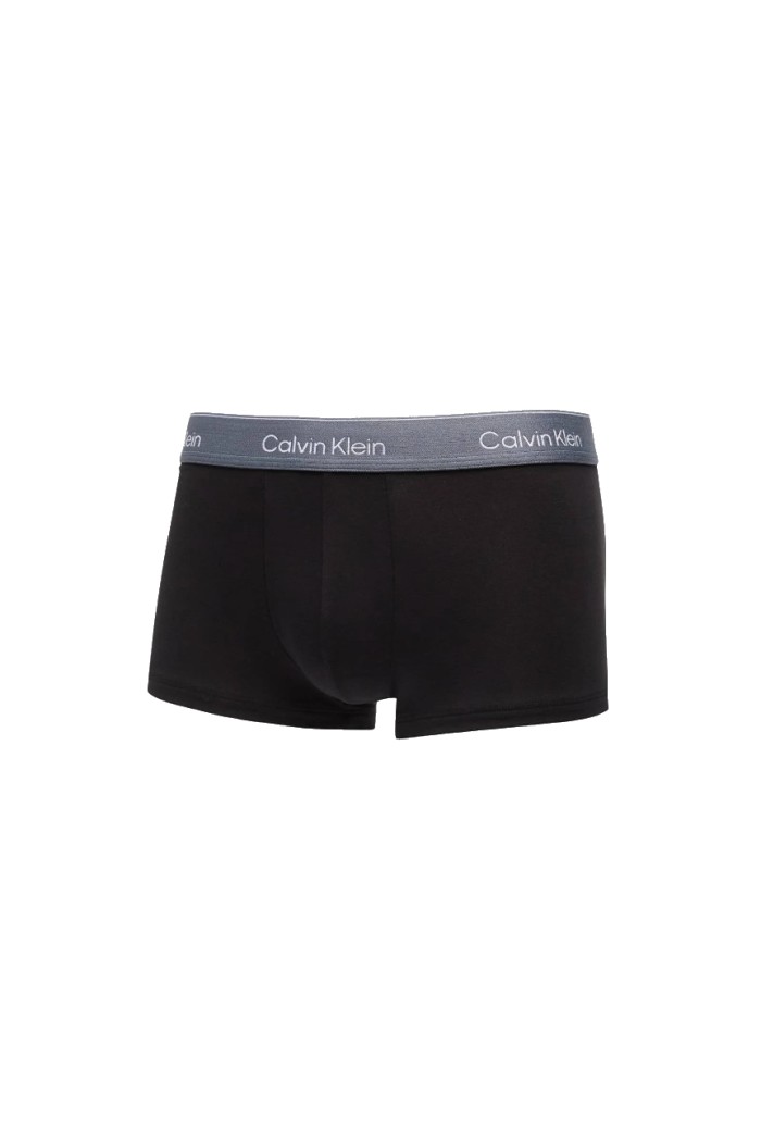 Calvin Klein ανδρικά βαμβακερά boxer 3pack σε μαύρο χρώμα με διαφορετικό χρώμα στο λάστιχο, κανονική γραμμή,95%cotton 5%elastane LV00NB4389-R9B
