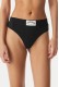 Calvin Klein γυναικείο κυλοτάκι string ψηλόμεσο σε μαύρο χρώμα με μαύρο λάστιχο και το λογότυπο της εταιρίας LV00QF8711-UB1