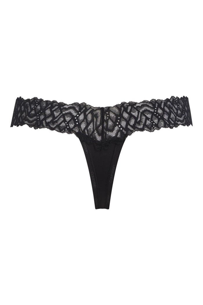 Calvin Klein κυλοτάκι string σε μαύρο χρώμα με δαντέλα στο επάνω μέρος.80%nylon 20%elastane QF7838 UB1