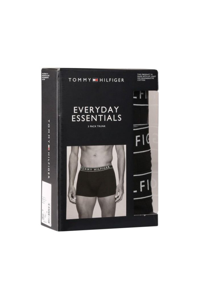 Tommy Hilfiger ανδρικά βαμβακερά boxers 3pack σε μαύρο χρώμα με μαύρο λάστιχο, άνετη γραμμή 95%cotton 5%elastane UM0UM02763-0WN