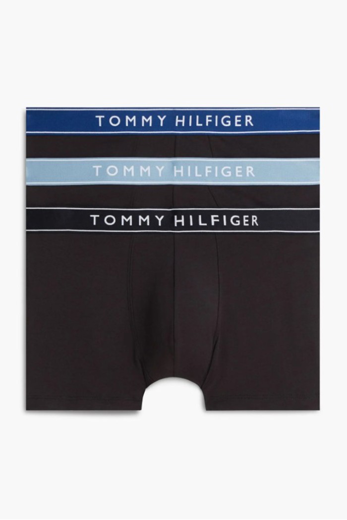 Tommy Hilfiger ανδρικά βαμβακερά boxers 3pack σε μαύρο χρώμα με διαφορετικό χρώμα στο λάστιχο άνετη γραμμή,95%cotton 5%elastane UM0UM03881-0XL