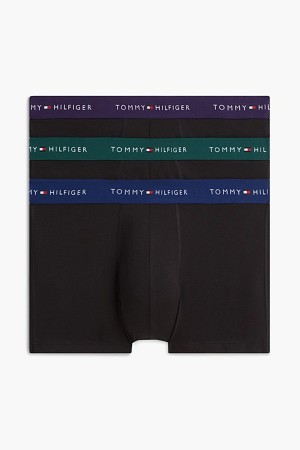Tommy Hilfiger ανδρικά βαμβακερά boxers 3pack σε μαύρο χρώμα με διαφορετικό χρώμα στο λάστιχο άνετη γραμμή,95%cotton 5%elastane UM0UM03890-05J