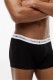 Tommy Hilfiger ανδρικά βαμβακερά boxers 3pack σε μαύρο χρώμα με λευκό λάστιχο, άνετη γραμμή 95%cotton 5%elastane UM0UM03890-0XN